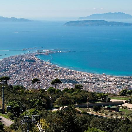 Sole, Mare E Trallalla Rilievo ภายนอก รูปภาพ